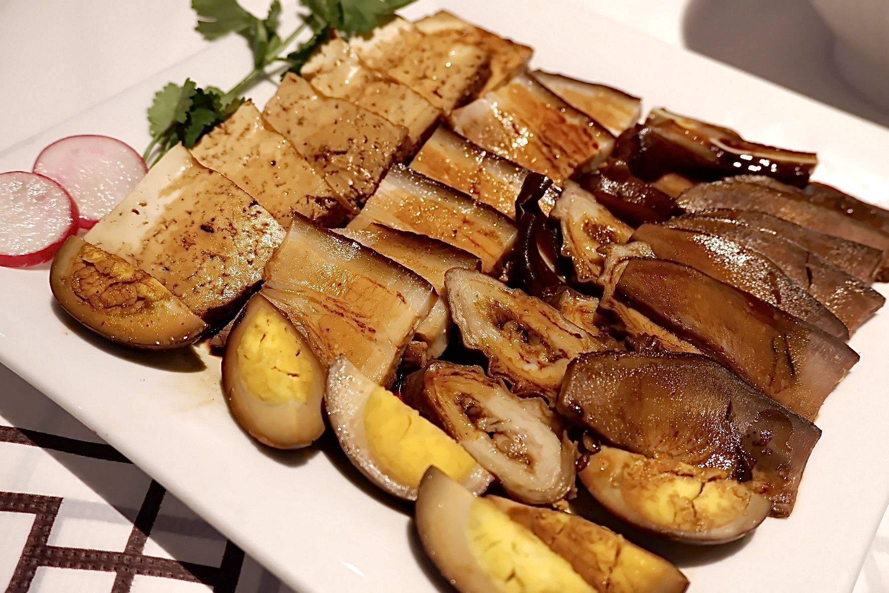 Assorted Marinated Meat Platter(large)潮式滷水拼盤（大）